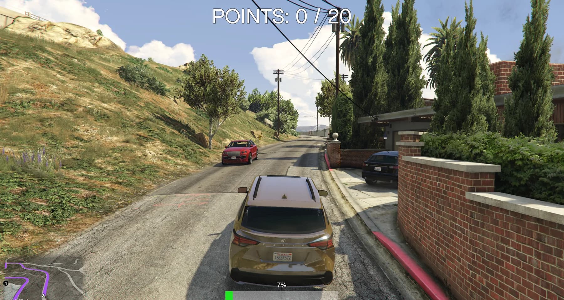 Partita Taxi in GTA V: Legacy: un'auto su una strada collinare con un contatore da 20 punti.